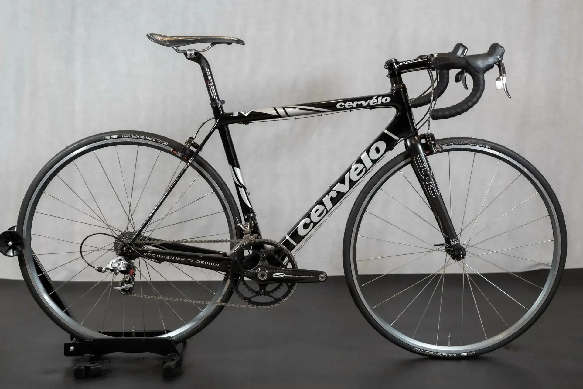 **SOLD** Cervelo R3 SL (54cm) - Dialed Cycling Lab
