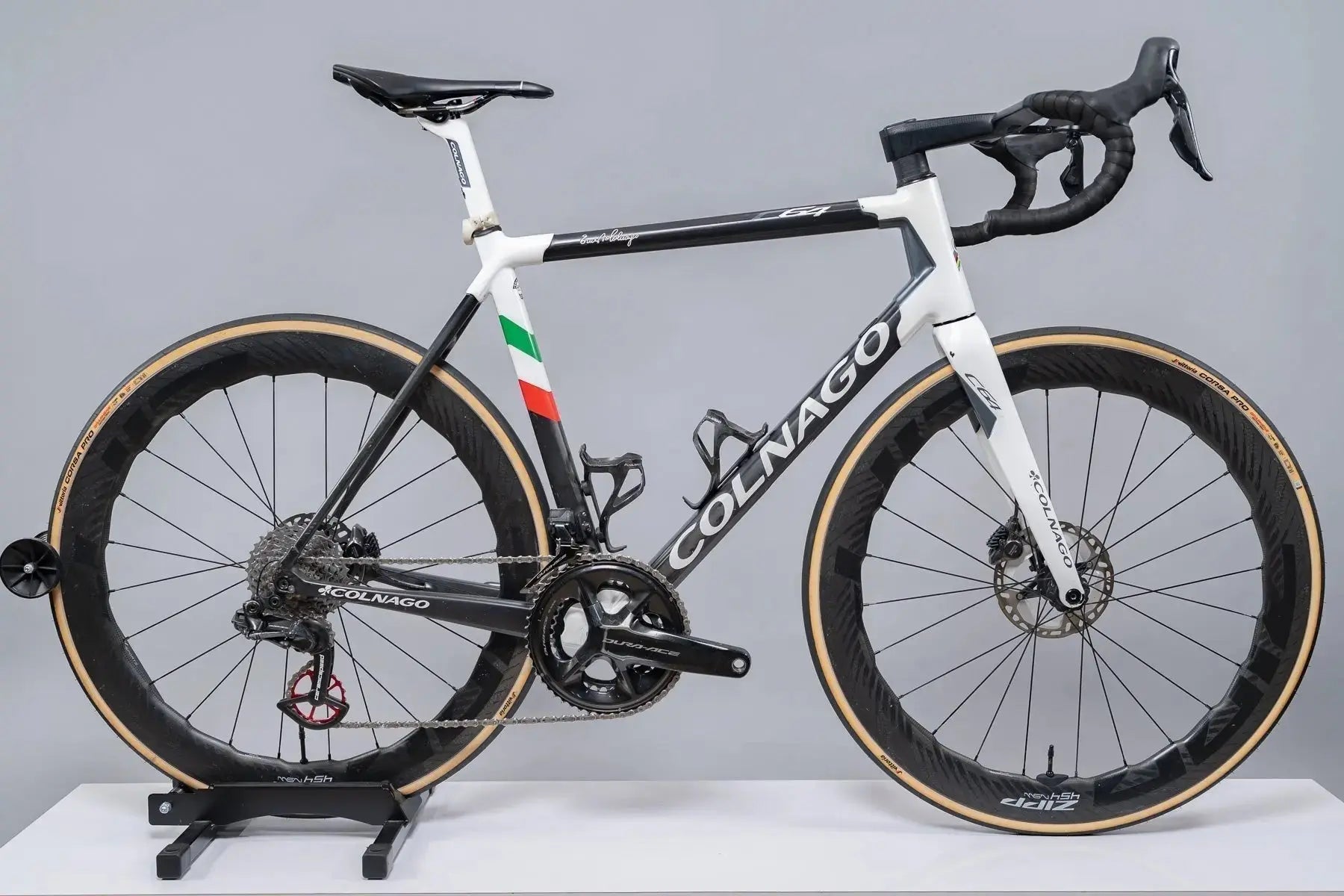 Colnago C64 Dura Ace Di2 (52s / 55cm) - $4900 Dialed Cycling Lab