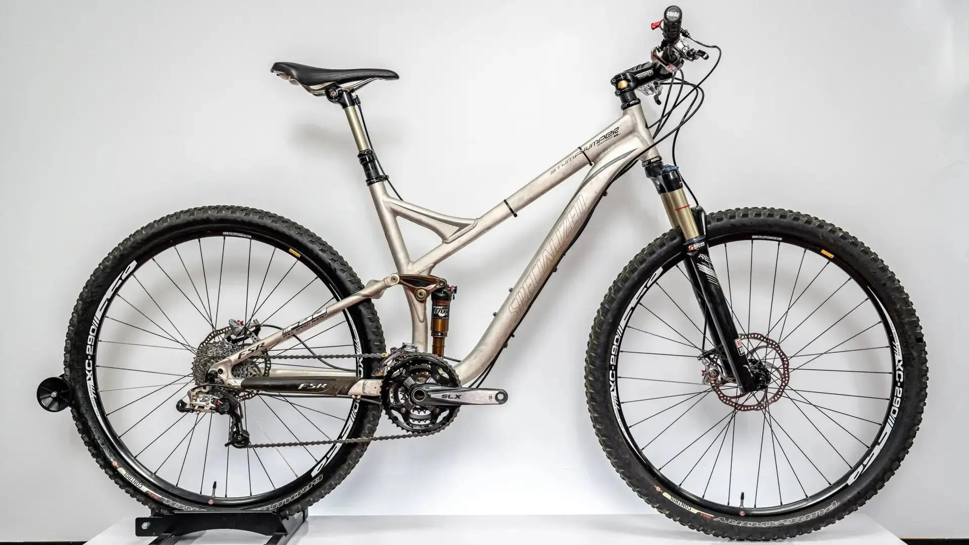 **SOLD** Specialized Stumpjumper Expert 29 (Large) - Dialed Cycling Lab