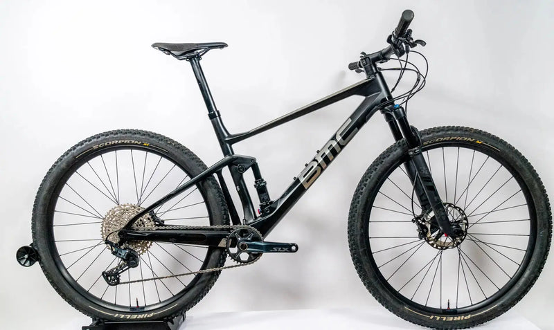 **SOLD** 2022 BMC Fourstroke 01 THREE (Large) - Dialed Cycling Lab