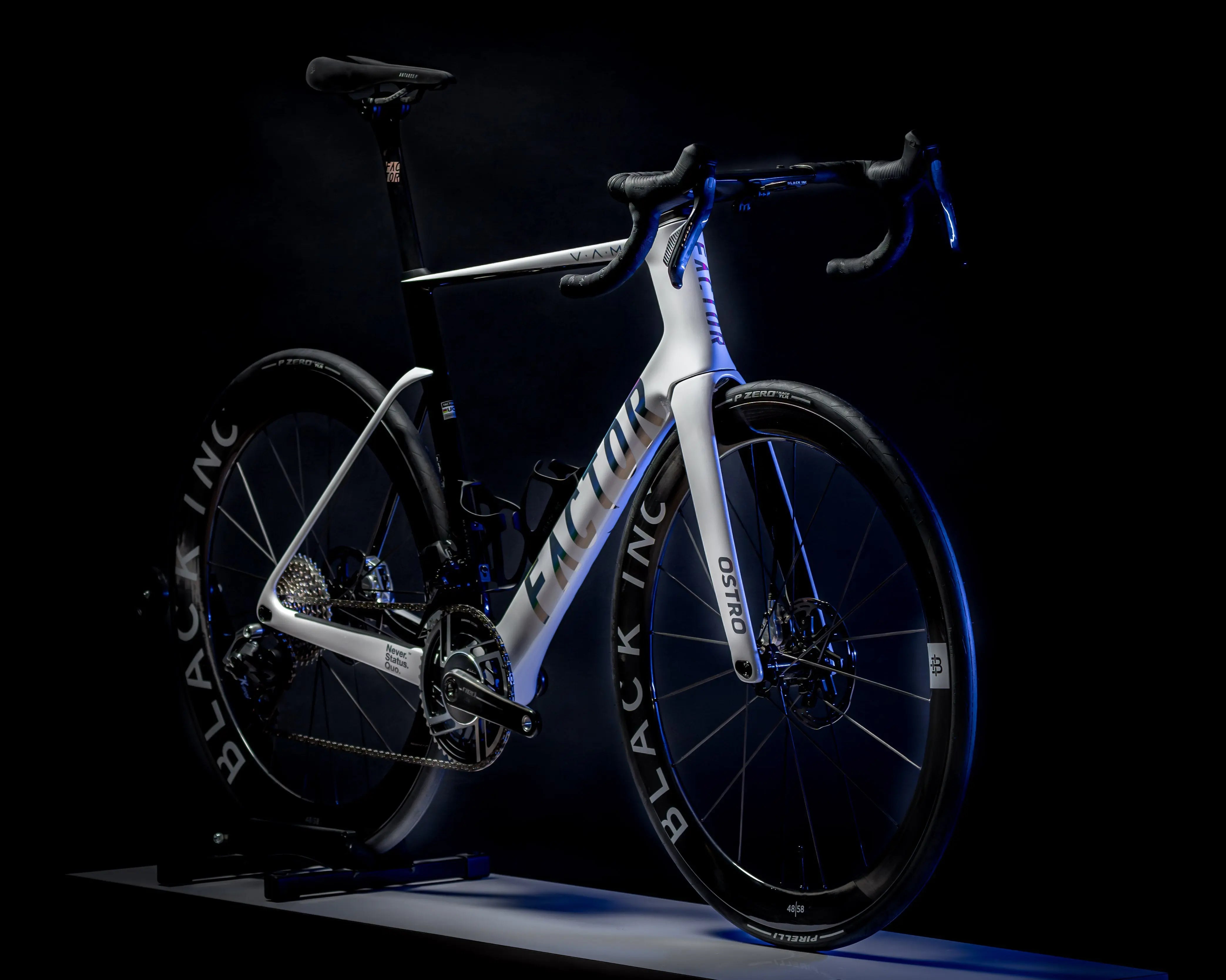 Bike-Brands Dialed Cycling Lab