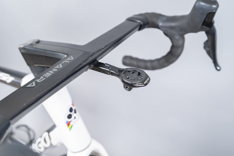 Colnago C64 Dura Ace Di2 (52s / 55cm) - $4900