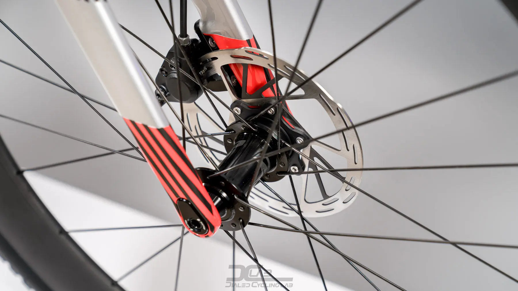 Factor Aluto - Quattro Grey | 58cm | Custom Factor