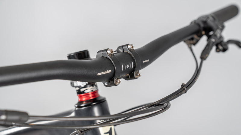 Heller Barghest (Medium) - $1950