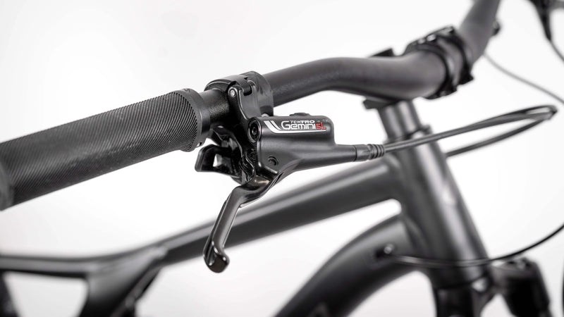 2022 Specialized Stumpjumper Alloy (Large / S5) - $2000