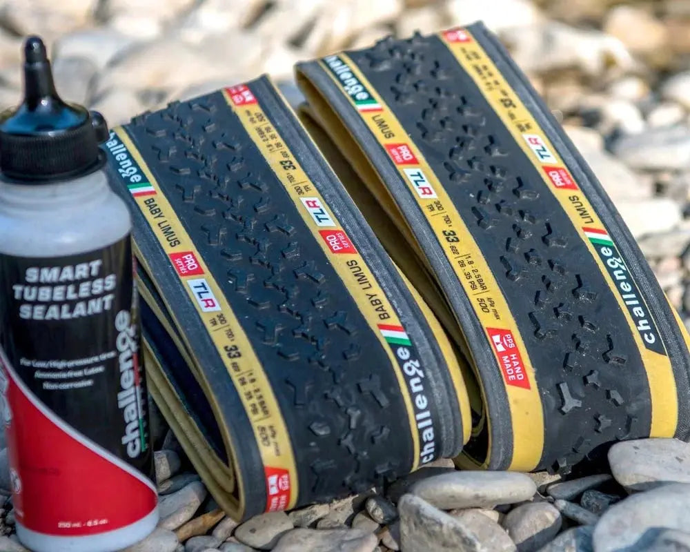 Challenge Baby Limus Pro Handmade TLR tire racing on a cyclocross course