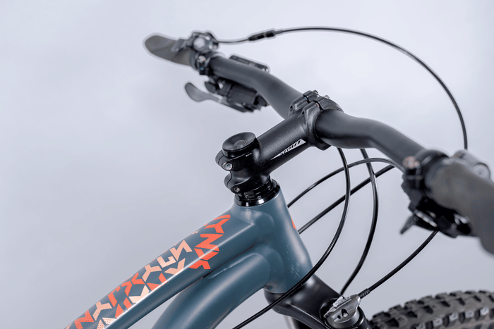 2016 Specialized Jynx Expert 650b