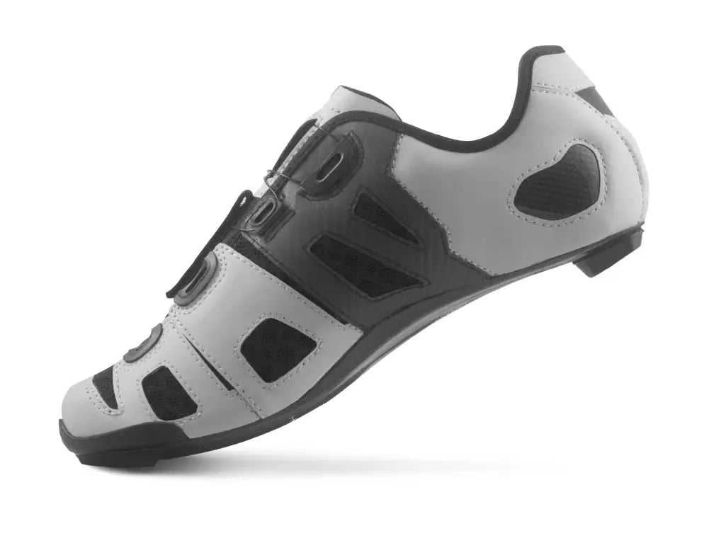 Lake Cycling CX242 - Regular | Reflective Silver / Grey Microfiber