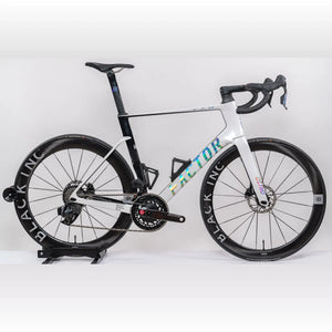 Factor Ostro VAM - White Chrome | 58cm | Custom