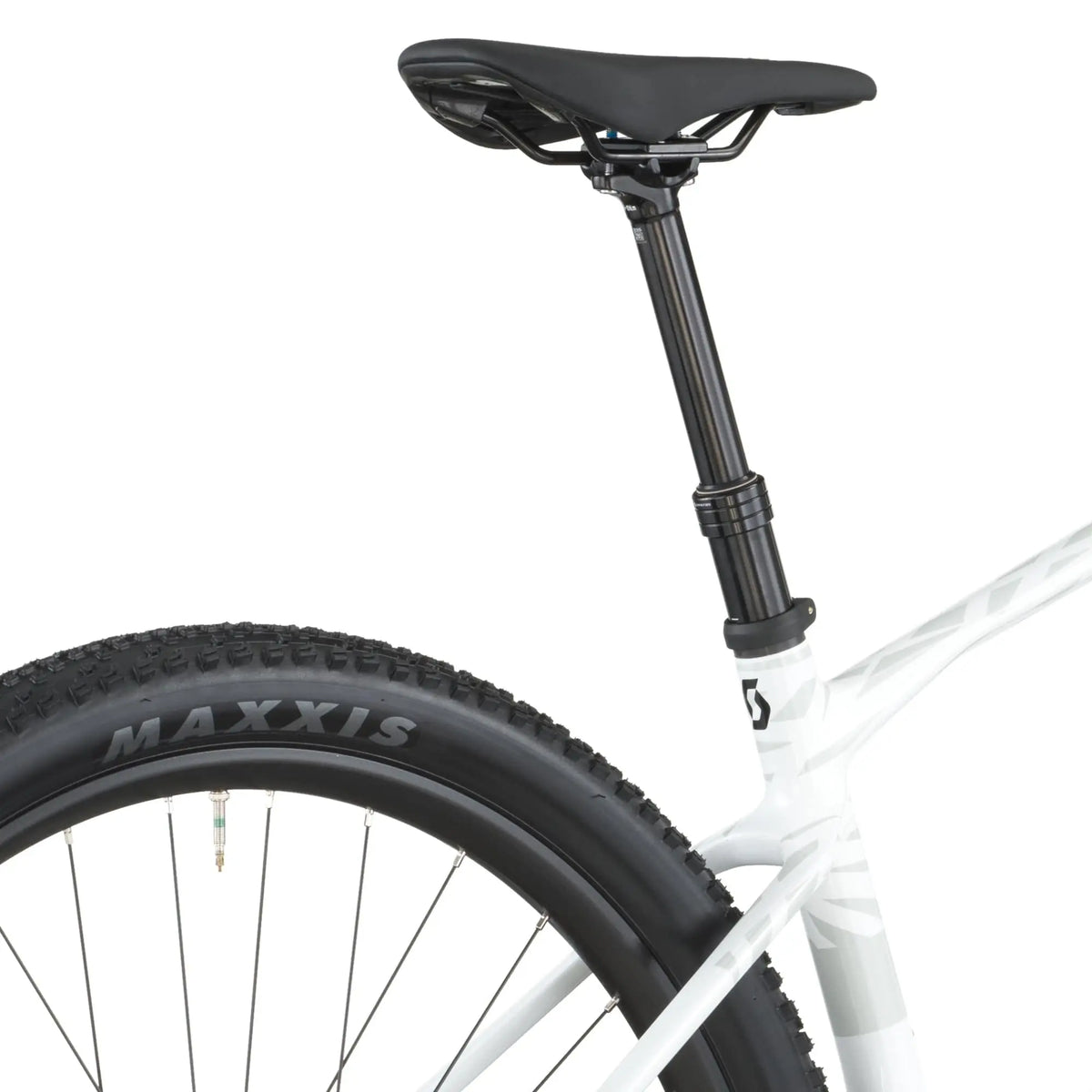 Scott Scale 910 Bike in White, detail view