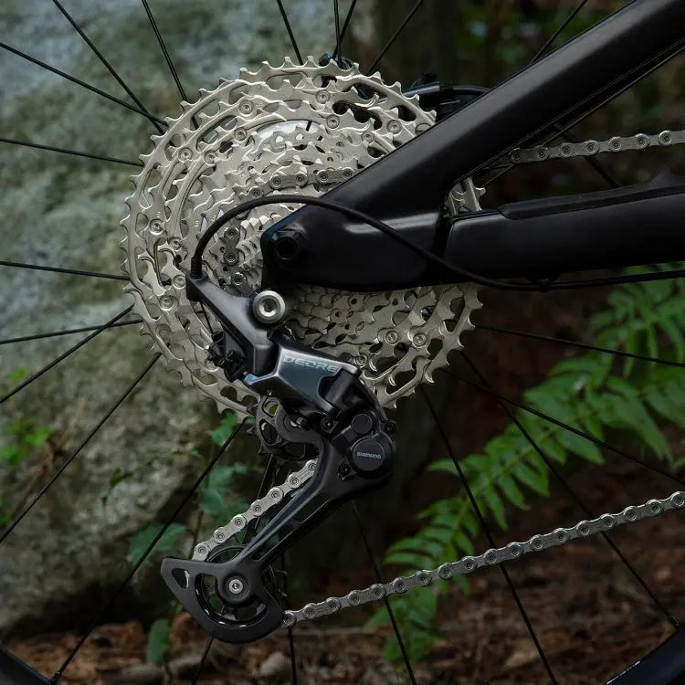 Shimano Deore CS-M6100 cassette detail view
