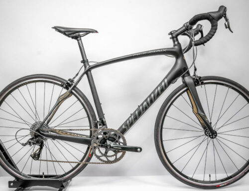 **SOLD** Specialized Roubaix Apex Compact (56cm)